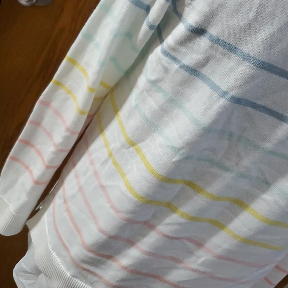Calvin Klein NWT layered crew neck pastel striped white sweater - Picture 5 of 7